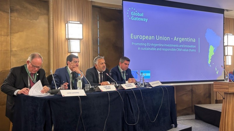 Cornejo en Bruselas analizó la transición energética y minerales estratégicos: